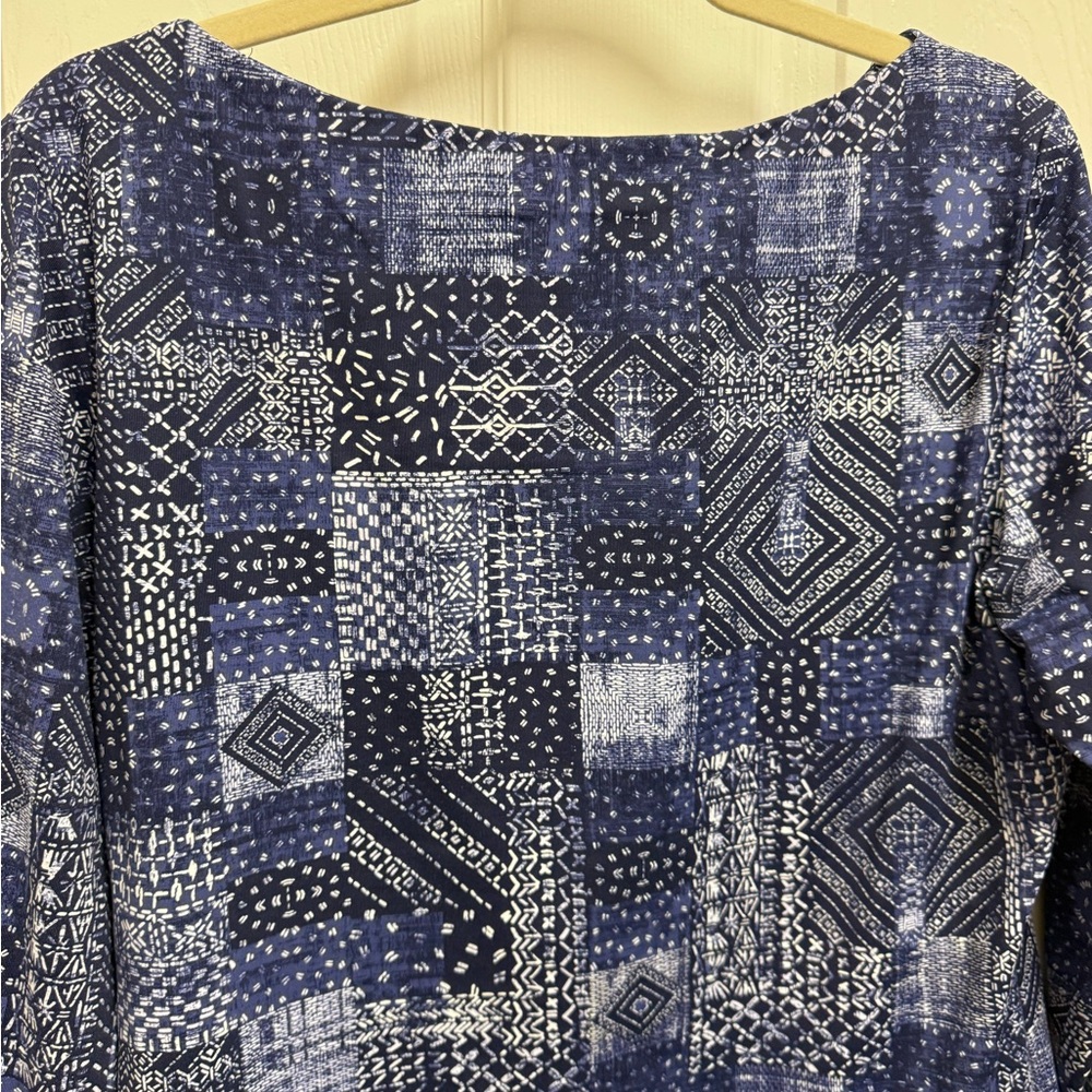 J. Mclaughlin Patchwork Blue Pattern Blouse - image 7